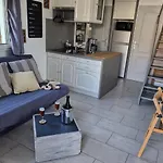 Cosy Kaz * 博尔马斯·莱斯·米默萨斯